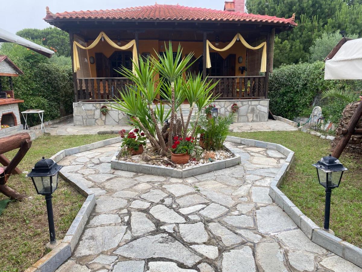 Foula'S Summer House Nea Poteidaia Esterno foto